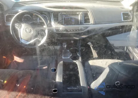 2018 Toyota Highlander Le from USA, damaged, VIN 5TDBZRFH9JS914083